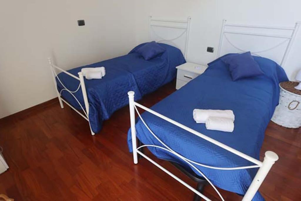 A Crystal Palace In Heart Of Apartment Florence